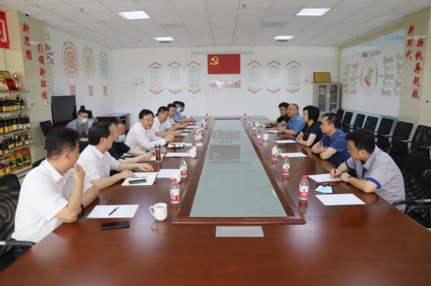 鄒平市委副書(shū)記、市長(zhǎng)張謙來(lái)山東三星集團(tuán)調(diào)研