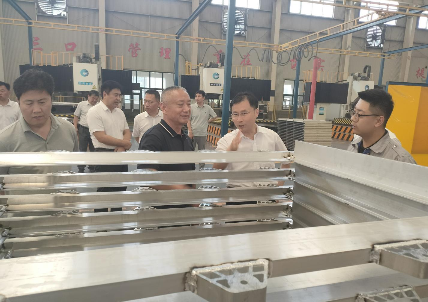 濱州市政協(xié)調研組來山東三星集團調研