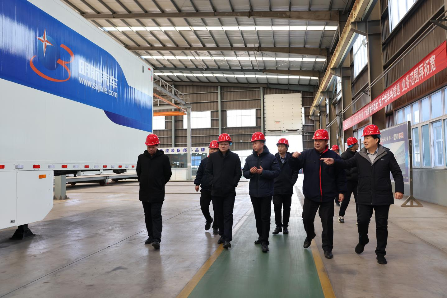 濱州市高端裝備制造產業(yè)鏈專班來山東三星集團調研