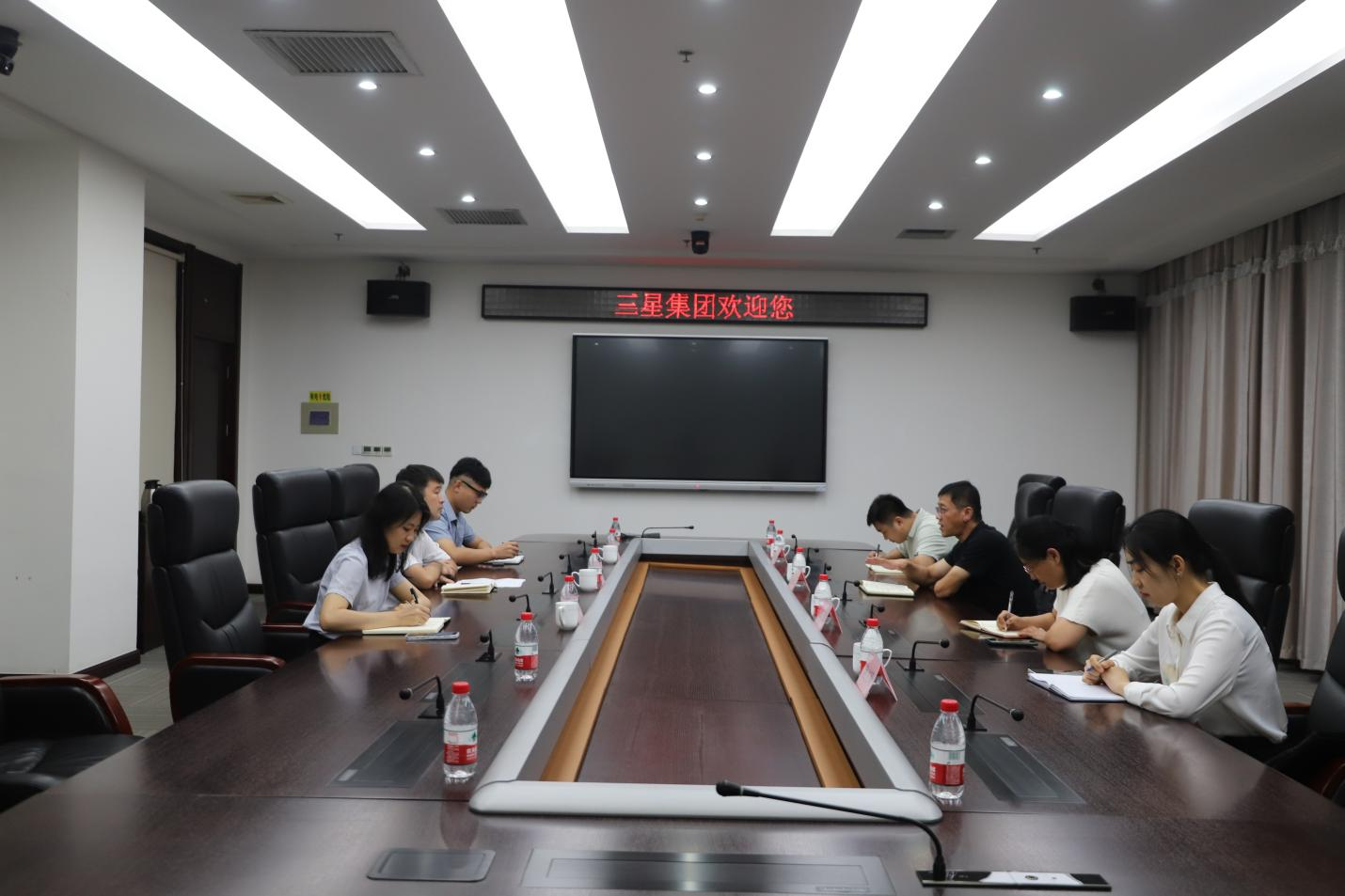 鄒平市委組織部、市人社局調(diào)研工作組來(lái)山東三星集團(tuán)開(kāi)展用工需求專題調(diào)研